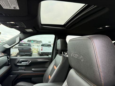 Used 2022 GMC Sierra 1500 AT4 w/ AT4 Premium Package image 43