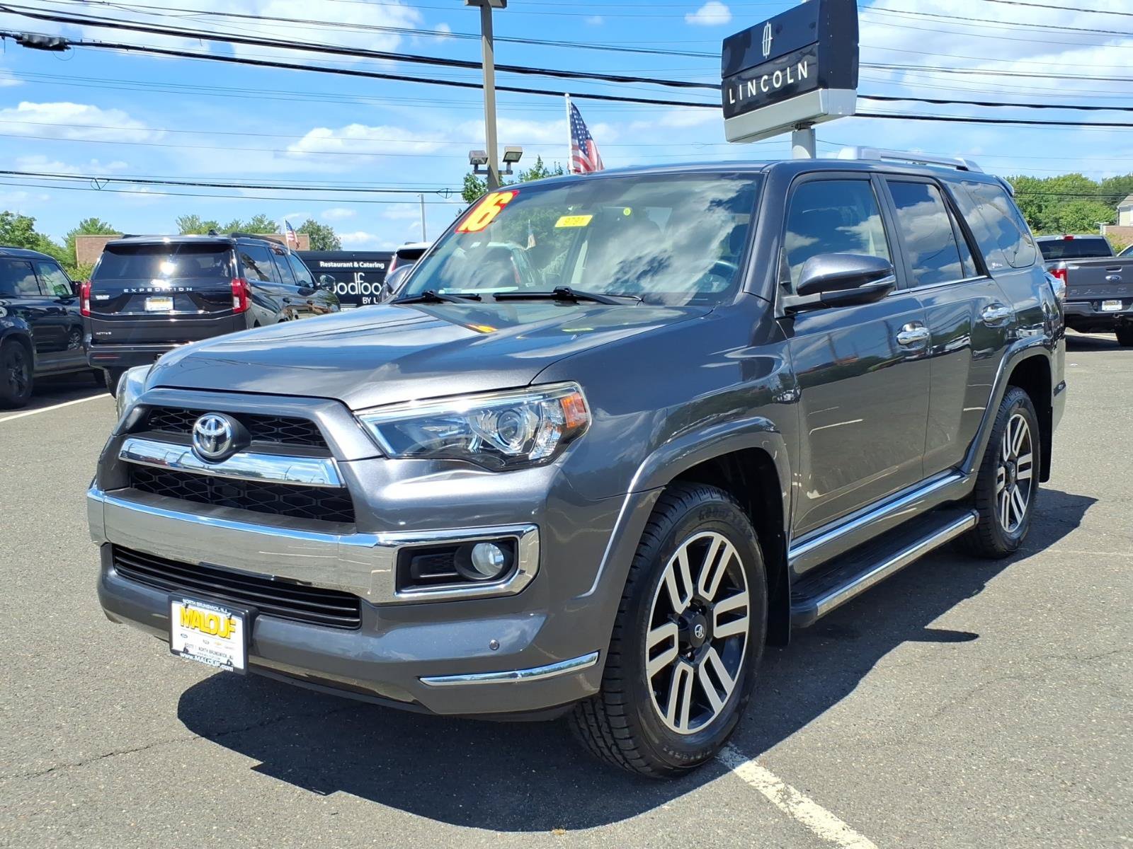 Used 2016 Toyota 4Runner Limited AWD/4WD image 3