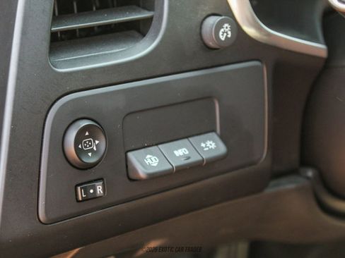 Used 2016 Chevrolet Corvette Z06 w/ Z07 Performance Package image 32