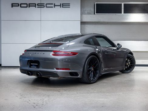 Used 2018 Porsche 911 Carrera GTS RWD image 8