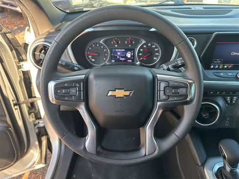 Used 2022 Chevrolet Blazer LT image 22
