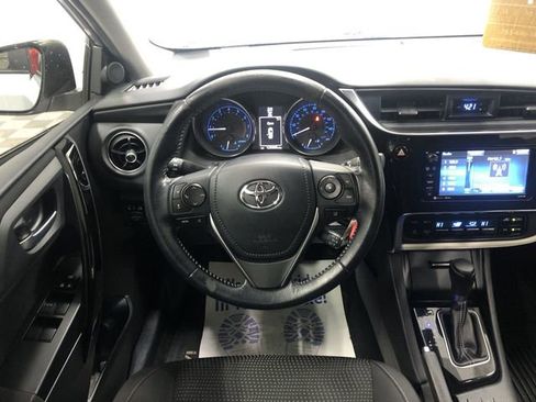 Used 2017 Toyota Corolla iM w/ All-Weather Mat Package FWD image 15
