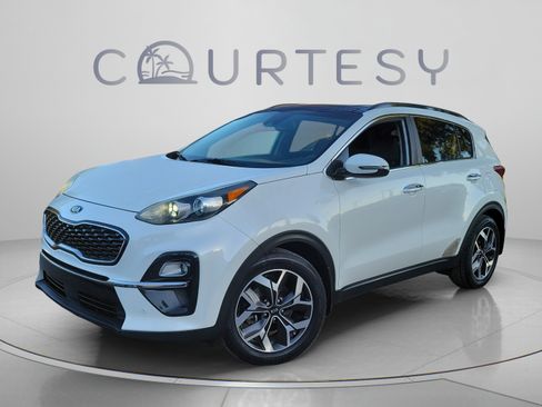Used 2020 Kia Sportage EX w/ EX Technology Package FWD image 1