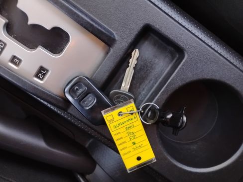 Used 2007 Toyota FJ Cruiser 4WD image 29