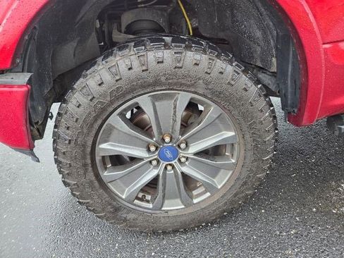 Used 2018 Ford F150 Lariat w/ Equipment Group 502A Luxury AWD/4WD image 27