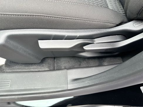 New 2026 Chevrolet Equinox LT w/ Midnight Edition image 14