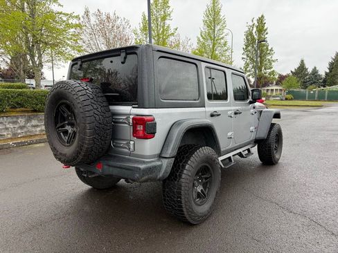 Used 2018 Jeep Wrangler Unlimited Rubicon AWD/4WD image 7