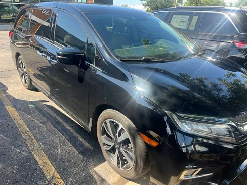 Used 2019 Honda Odyssey Elite image 1