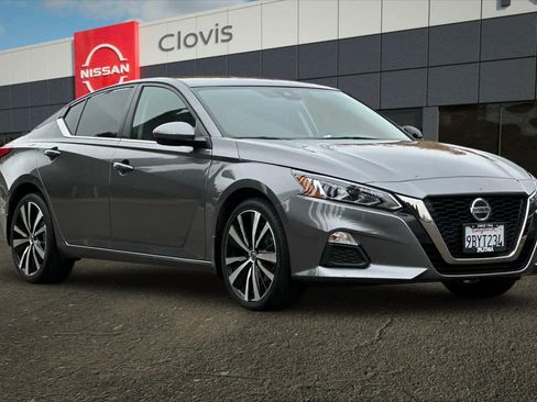 Used 2022 Nissan Altima 2.5 SR image 10