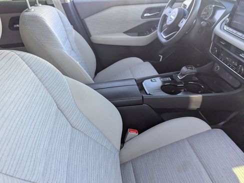 Certified 2023 Nissan Rogue SV FWD image 11