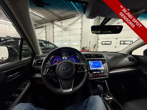 Used 2019 Subaru Outback 3.6R Limited image 21