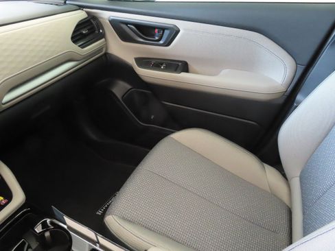 New 2026 Subaru Forester Premium AWD/4WD image 21