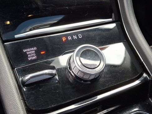 Used 2021 Jeep Grand Cherokee L Limited image 16