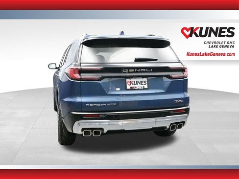 New 2026 GMC Acadia Denali w/ Super Cruise Package image 9