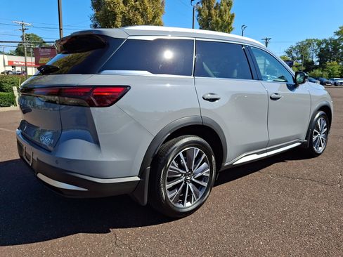 Certified 2026 INFINITI QX60 Luxe w/ Cargo Package AWD/4WD image 6