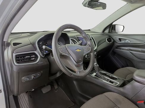 Used 2020 Chevrolet Equinox LT image 7