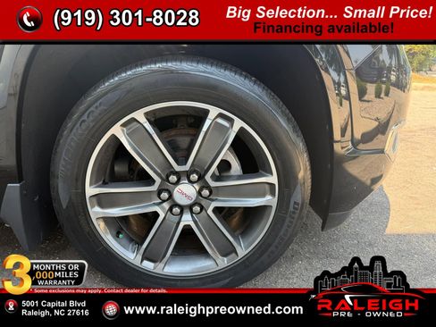 Used 2018 GMC Acadia Denali AWD/4WD image 46