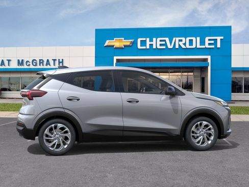 New 2027 Chevrolet Bolt LT w/ Comfort Package FWD image 6
