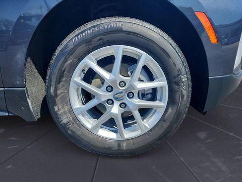 Used 2022 Chevrolet Equinox LT image 9