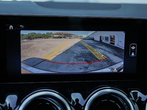 New 2026 Mercedes-Benz GLA 250 image 23