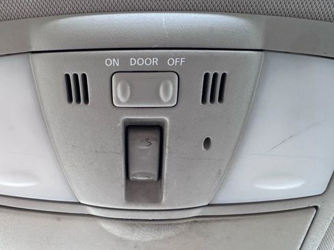 Used 2009 INFINITI G37 x Coupe w/ Premium Pkg image 37