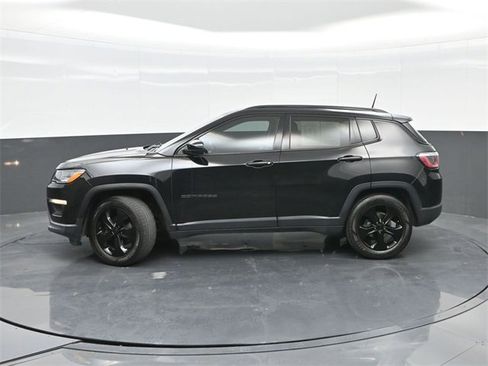 Used 2018 Jeep Compass Altitude image 10