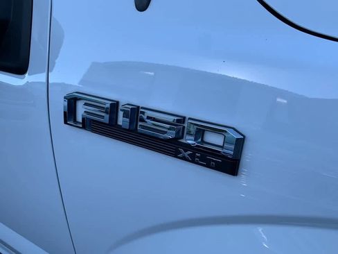 Used 2020 Ford F150 XLT w/ Equipment Group 302A Luxury AWD/4WD image 9
