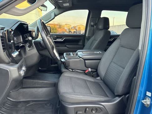 Used 2022 GMC Sierra 1500 Elevation w/ LPO, Elevation Black Package RWD image 17