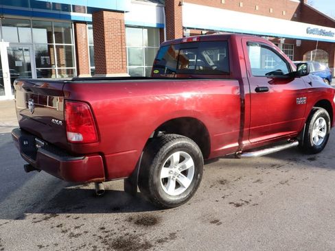 Used 2017 RAM 1500 Express image 34