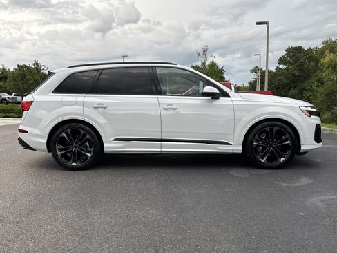 Used 2026 Audi Q7 3.0T Premium Plus w/ Premium Plus Package AWD/4WD image 3