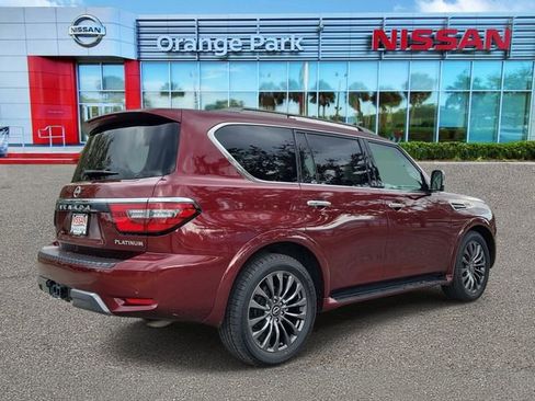 Used 2023 Nissan Armada Platinum w/ Captain's Chairs Package RWD image 4