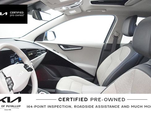 Certified 2023 Kia Niro Wave FWD image 11