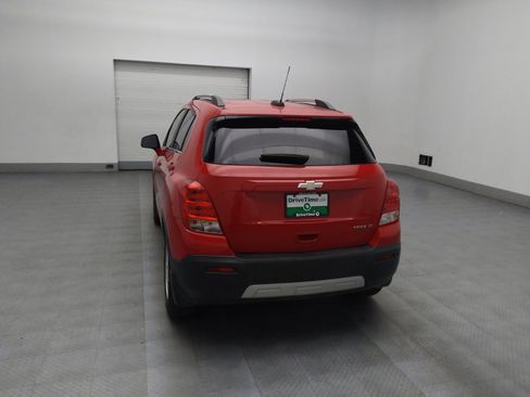 Used 2016 Chevrolet Trax LT w/ LT Convenience Package image 6