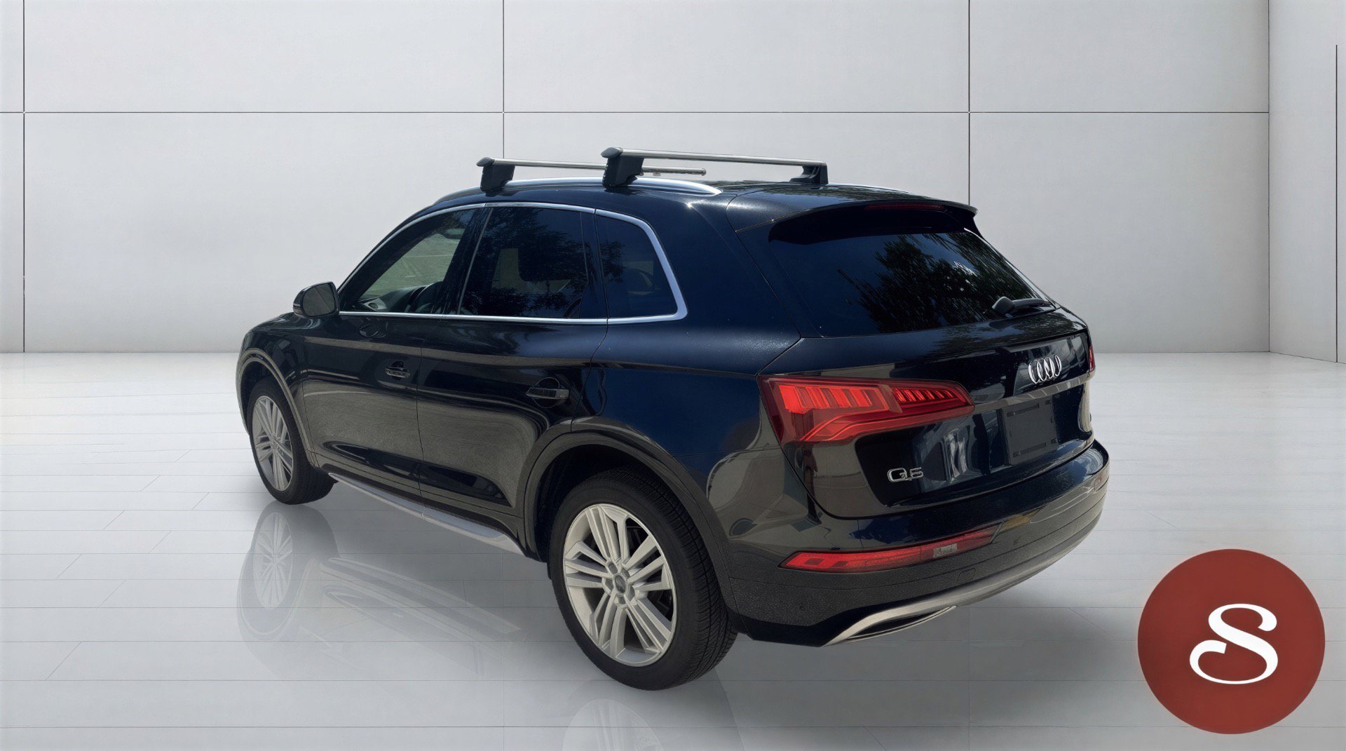 Used 2020 Audi Q5 2.0T Premium Plus AWD/4WD image 2