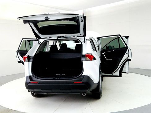 Certified 2025 Toyota RAV4 LE image 11