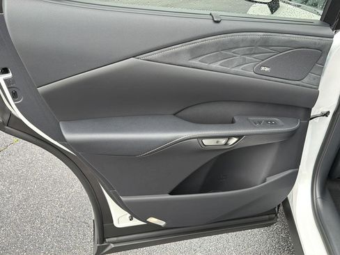 New 2026 Lexus RX 450h AWD image 18