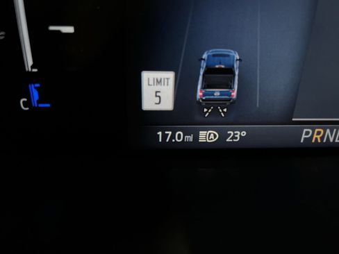 New 2025 Ford Maverick Lariat w/ 4K Tow Package image 17