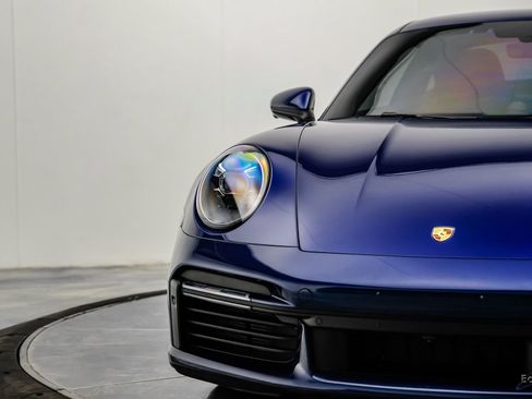 Used 2021 Porsche 911 Turbo AWD/4WD image 33