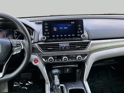 Used 2020 Honda Accord LX image 7