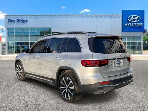 Used 2020 Mercedes-Benz GLB 250 4MATIC image 4