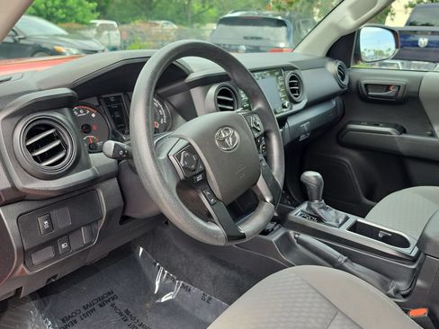 Used 2023 Toyota Tacoma SR RWD image 9
