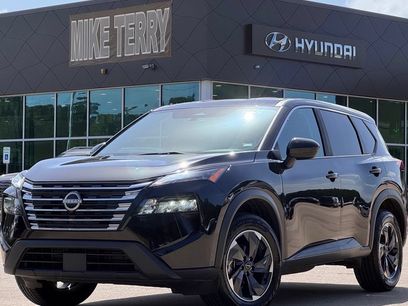 Used 2024 Nissan Rogue SV