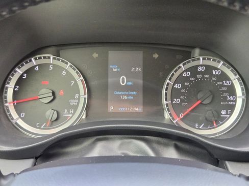 Used 2021 Toyota Highlander LE image 15