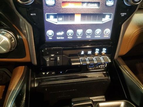 Used 2019 RAM 1500 Limited image 19