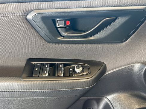 Used 2026 Subaru Forester Premium image 10