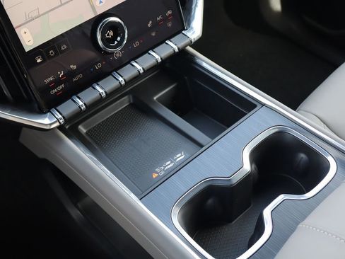 New 2026 GMC Acadia Elevation w/ Elevation Premium Package AWD/4WD image 19