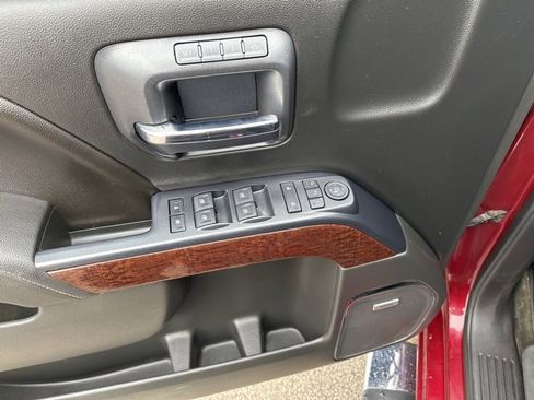 Used 2014 GMC Sierra 1500 SLT w/ SLT Crew Cab Value Package image 19