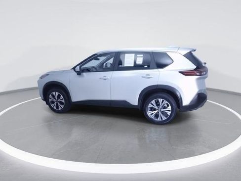 Certified 2023 Nissan Rogue SV image 7