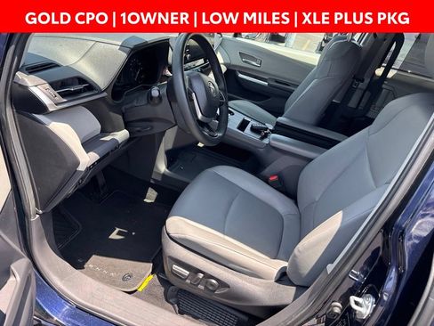 Used 2023 Toyota Sienna XLE w/ XLE Plus Package FWD image 16