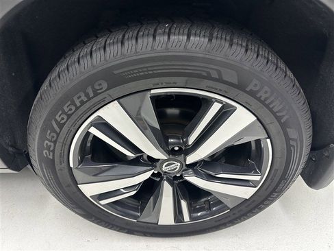Used 2021 Nissan Rogue Platinum AWD/4WD image 17